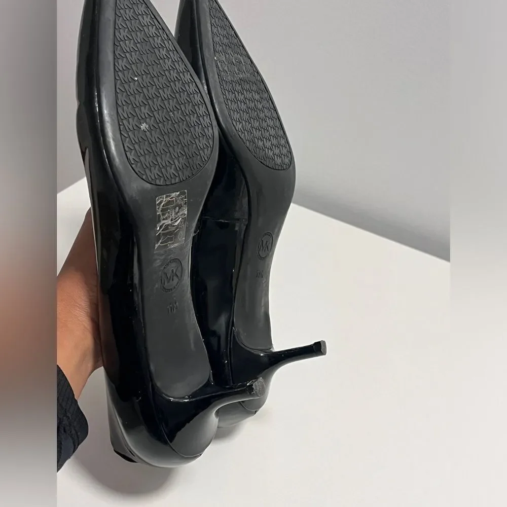 Michael Kors Black Patent Leather Pumps Size 11